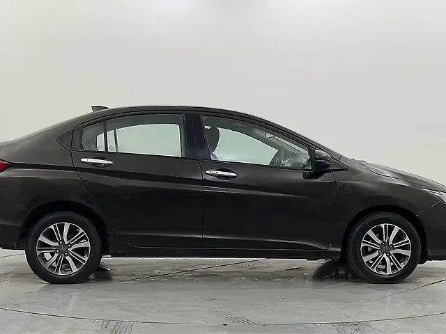 Used Honda City 4th Generation V Petrol in Delhi