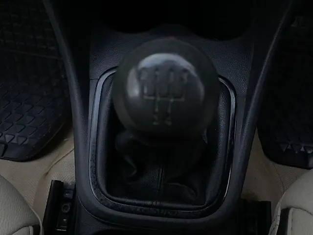 Used Volkswagen Polo [2012-2014] Comfortline 1.2L (P) in Bangalore