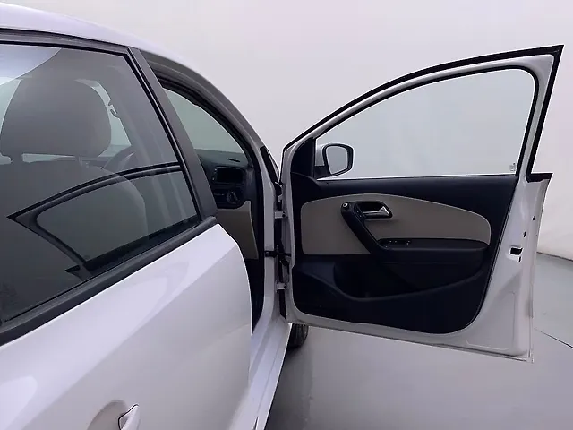Used Volkswagen Polo [2012-2014] Comfortline 1.2L (P) in Bangalore