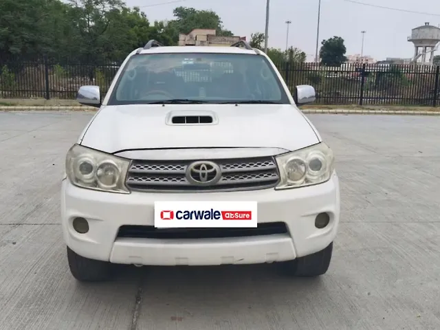 Used 2011 Toyota Fortuner in Lucknow