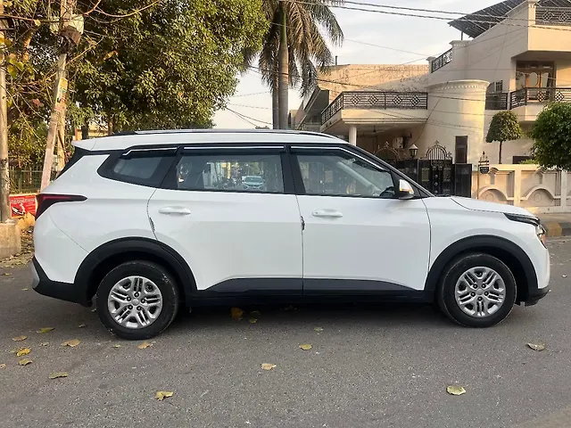 Used Kia Carens [2022-2023] Prestige 1.5 Petrol MT 7 STR in Jalandhar