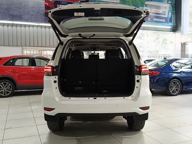 Used Toyota Fortuner [2016-2021] 2.8 4x2 AT [2016-2020] in Bangalore
