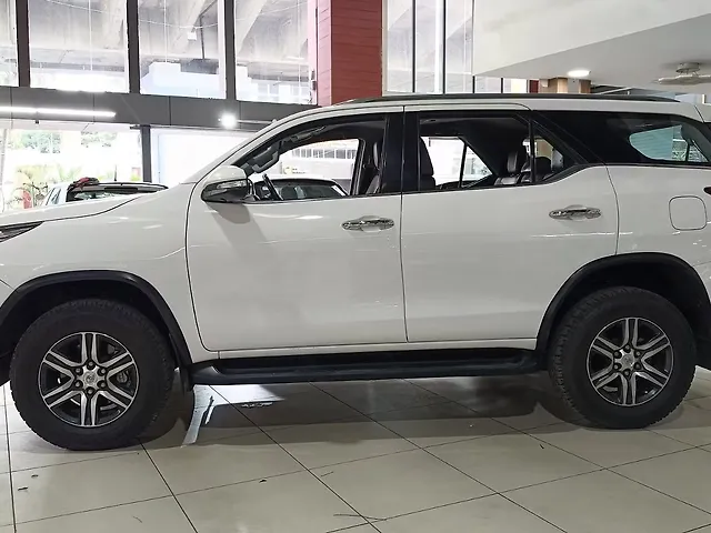Used Toyota Fortuner [2016-2021] 2.8 4x2 AT [2016-2020] in Bangalore