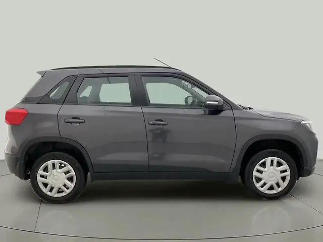 Used Maruti Suzuki Vitara Brezza [2020-2022] VXi in Ahmedabad