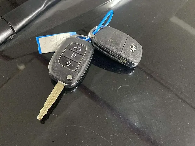 Used Hyundai Elantra [2016-2019] 2.0 S MT in Navi Mumbai