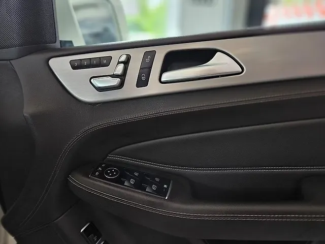 Used Mercedes-Benz GLS [2016-2020] 350 d in Ahmedabad