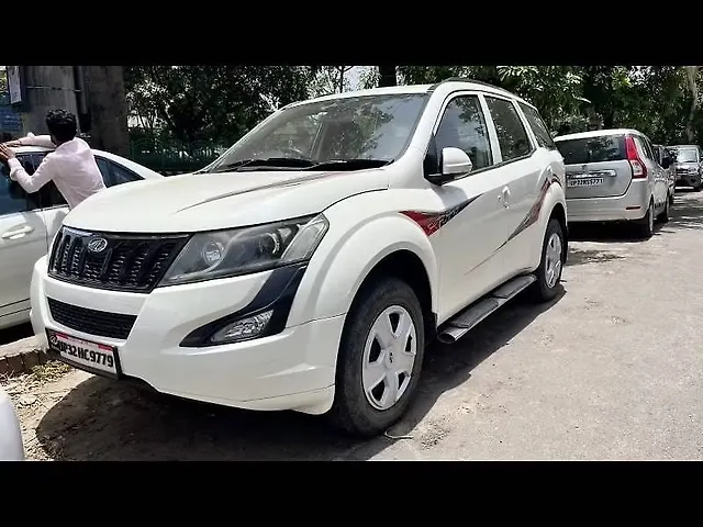Used Mahindra XUV500 [2015-2018] W6 in Lucknow