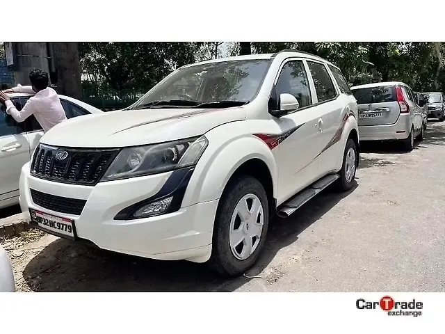 Used Mahindra XUV500 [2015-2018] W6 in Lucknow