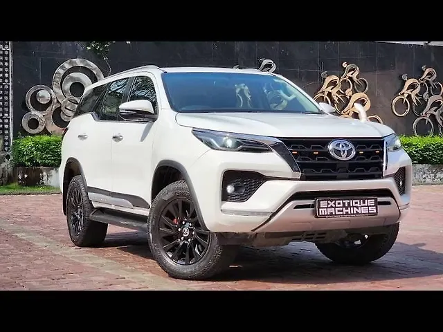 Used Toyota Fortuner 4X4 AT 2.8 Diesel in Lucknow