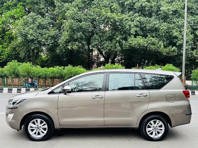 Used Toyota Innova Crysta [2016-2020] 2.4 VX 7 STR [2016-2020] in Delhi