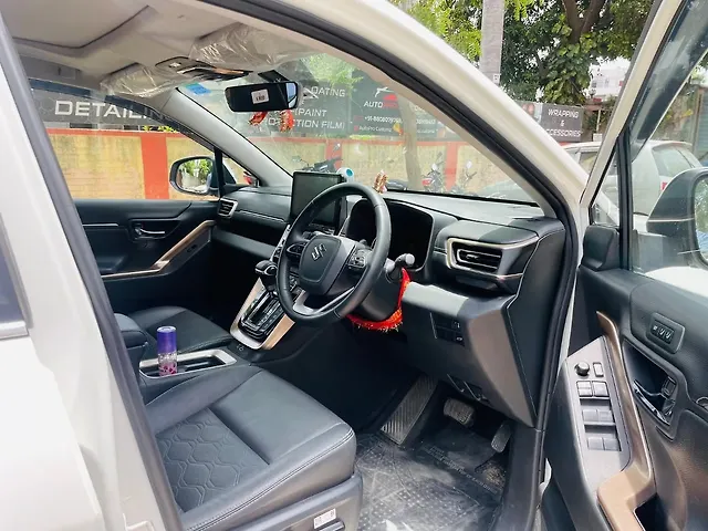 Used Maruti Suzuki Invicto Alpha Plus 7 STR in Lucknow
