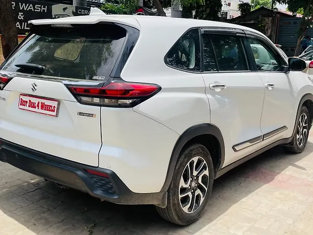 Used Maruti Suzuki Invicto Alpha Plus 7 STR in Lucknow