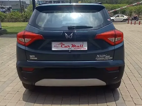 Used Mahindra XUV300 [2019-2024] W8 (O) 1.5 Diesel AMT Dual Tone in Nashik