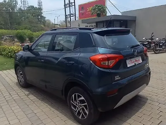 Used Mahindra XUV300 [2019-2024] W8 (O) 1.5 Diesel AMT Dual Tone in Nashik