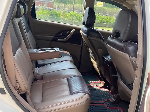 Used Mahindra XUV500 [2011-2015] W8 2013 in Nashik