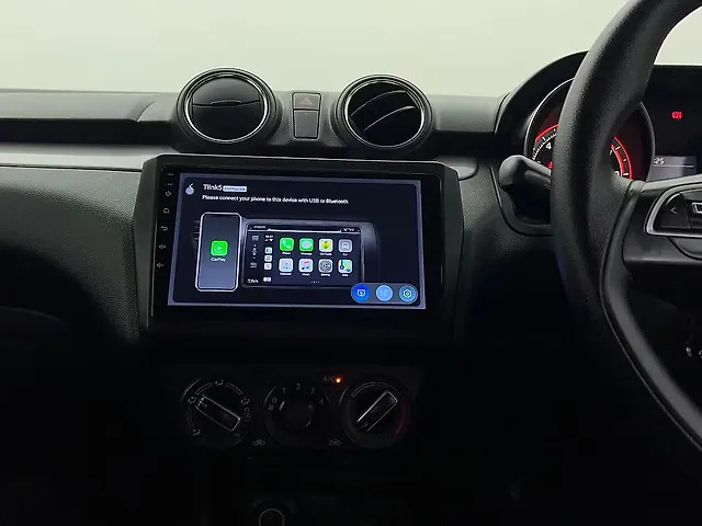 Used Maruti Suzuki Swift [2021-2024] VXi in Delhi
