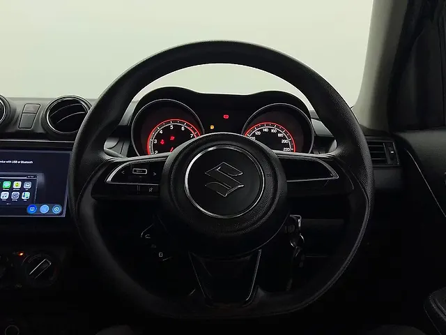 Used Maruti Suzuki Swift [2021-2024] VXi in Delhi