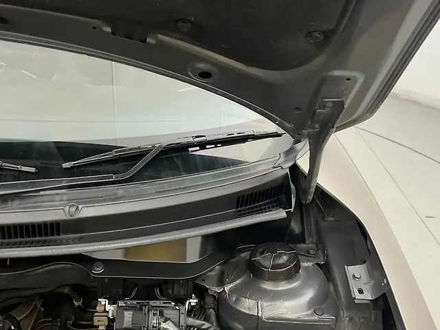 Used Maruti Suzuki Swift [2021-2024] VXi in Delhi