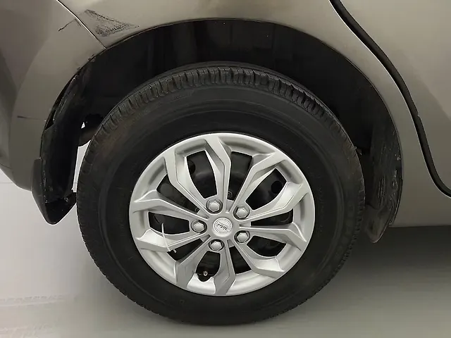 Used Maruti Suzuki Swift [2021-2024] VXi in Delhi