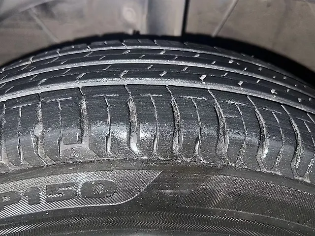 Used Maruti Suzuki Swift [2021-2024] VXi in Delhi