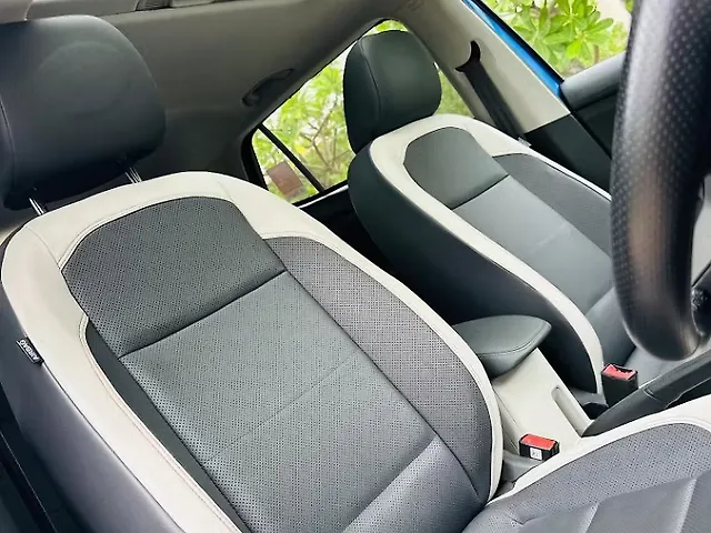 Used Volkswagen Taigun [2021-2023] GT Plus 1.5 TSI DSG in Ahmedabad