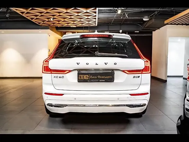 Used Volvo XC60 [2021-2022] B5 Inscription in Delhi
