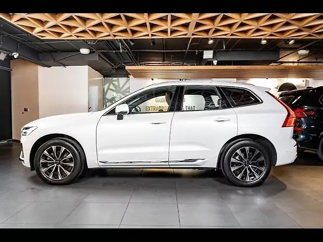 Used Volvo XC60 [2021-2022] B5 Inscription in Delhi