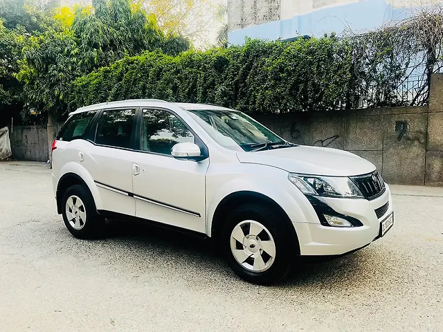 Used 2018 Mahindra XUV500 in Delhi