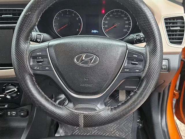 Used Hyundai Elite i20 [2018-2019] Sportz 1.2 in Mumbai