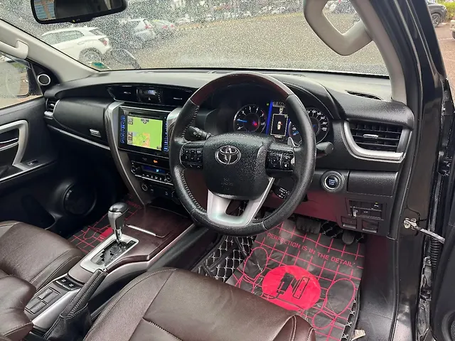 Used Toyota Fortuner [2016-2021] 2.8 4x4 AT in Chandigarh