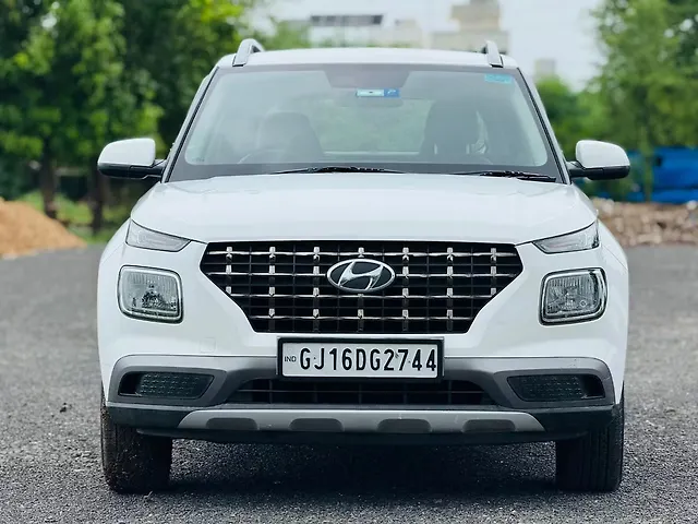 Used 2022 Hyundai Venue in Vadodara