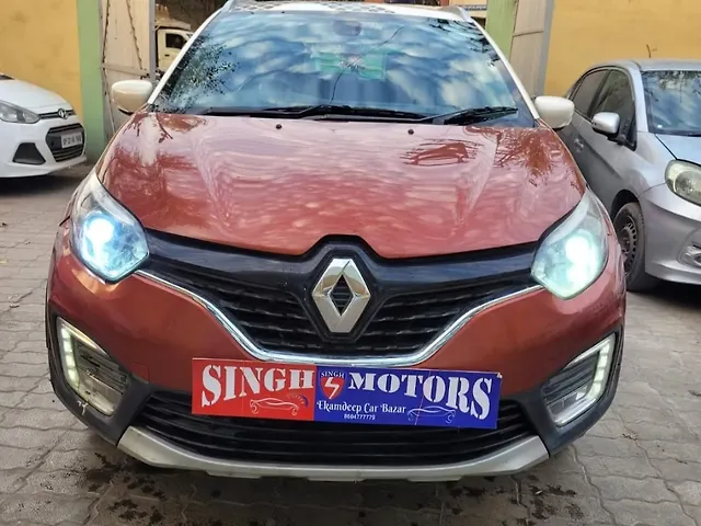 Used Renault Captur [2017-2019] RXT Diesel Dual Tone in Kanpur