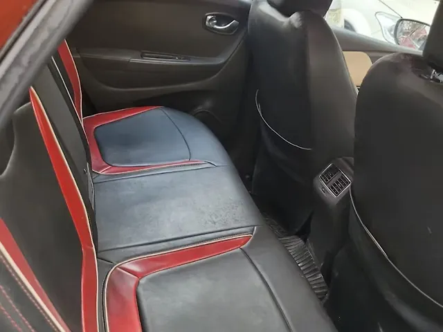 Used Renault Captur [2017-2019] RXT Diesel Dual Tone in Kanpur