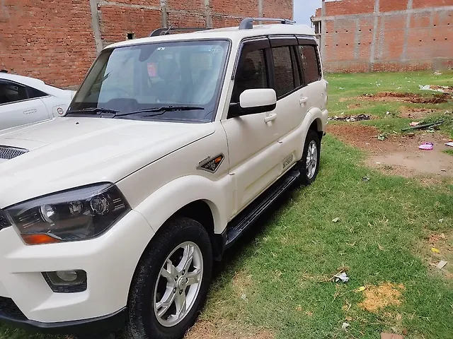 Used Mahindra Scorpio [2014-2017] S10 in Lucknow