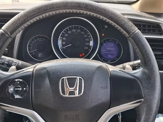 Used Honda Jazz [2015-2018] V AT Petrol in Lucknow