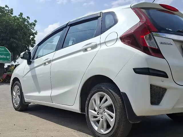 Used Honda Jazz [2015-2018] V AT Petrol in Lucknow