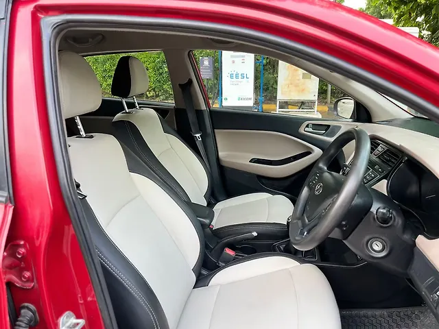 Used Hyundai Elite i20 [2017-2018] Sportz 1.4 CRDI in Delhi