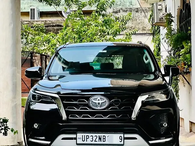 Used 2022 Toyota Fortuner in Lucknow