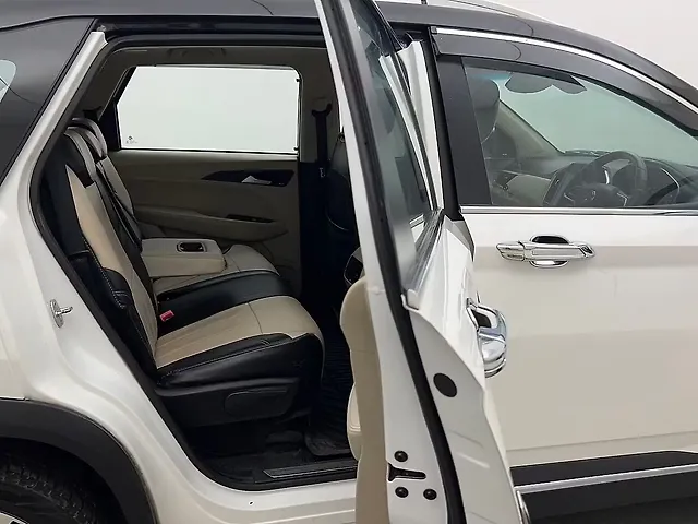 Used MG Hector [2021-2023] Sharp 2.0 Diesel Turbo MT Dual Tone in Navi Mumbai