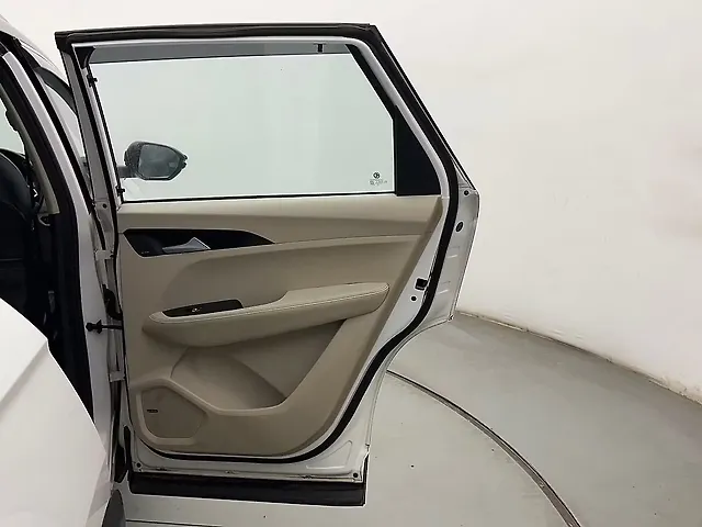 Used MG Hector [2021-2023] Sharp 2.0 Diesel Turbo MT Dual Tone in Navi Mumbai
