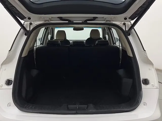 Used MG Hector [2021-2023] Sharp 2.0 Diesel Turbo MT Dual Tone in Navi Mumbai