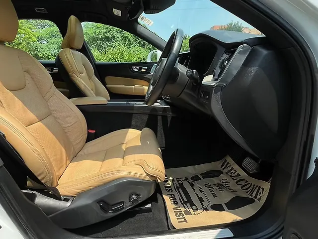 Used Volvo XC60 [2017-2021] Inscription [2017-2020] in Delhi