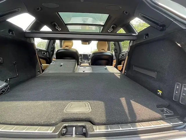 Used Volvo XC60 [2017-2021] Inscription [2017-2020] in Delhi
