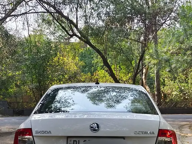Used Skoda Octavia [2017-2021] 2.0 TDI CR Style Plus AT [2017] in Delhi