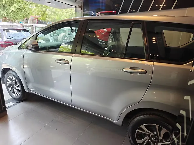 Used Toyota Innova Crysta [2020-2023] GX 2.4 AT 7 STR in Delhi