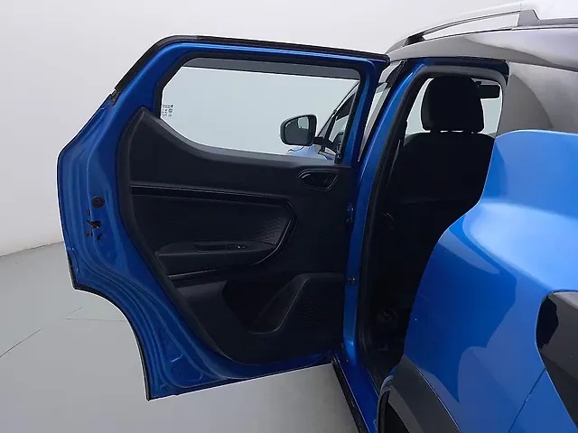 Used Renault Kiger [2021-2022] RXZ 1.0 Turbo MT Dual Tone in Bangalore