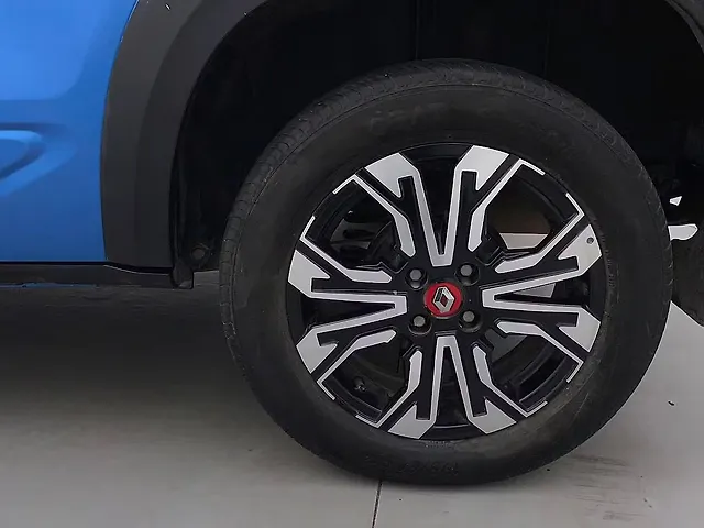 Used Renault Kiger [2021-2022] RXZ 1.0 Turbo MT Dual Tone in Bangalore