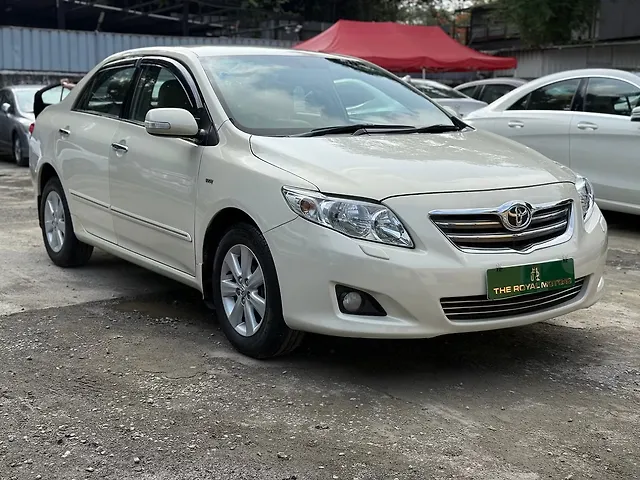 Used 2010 Toyota Corolla Altis in Pune