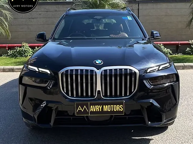 Used 2023 BMW X7 in Delhi