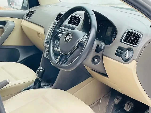 Used Volkswagen Vento [2014-2015] Highline Petrol AT in Pune